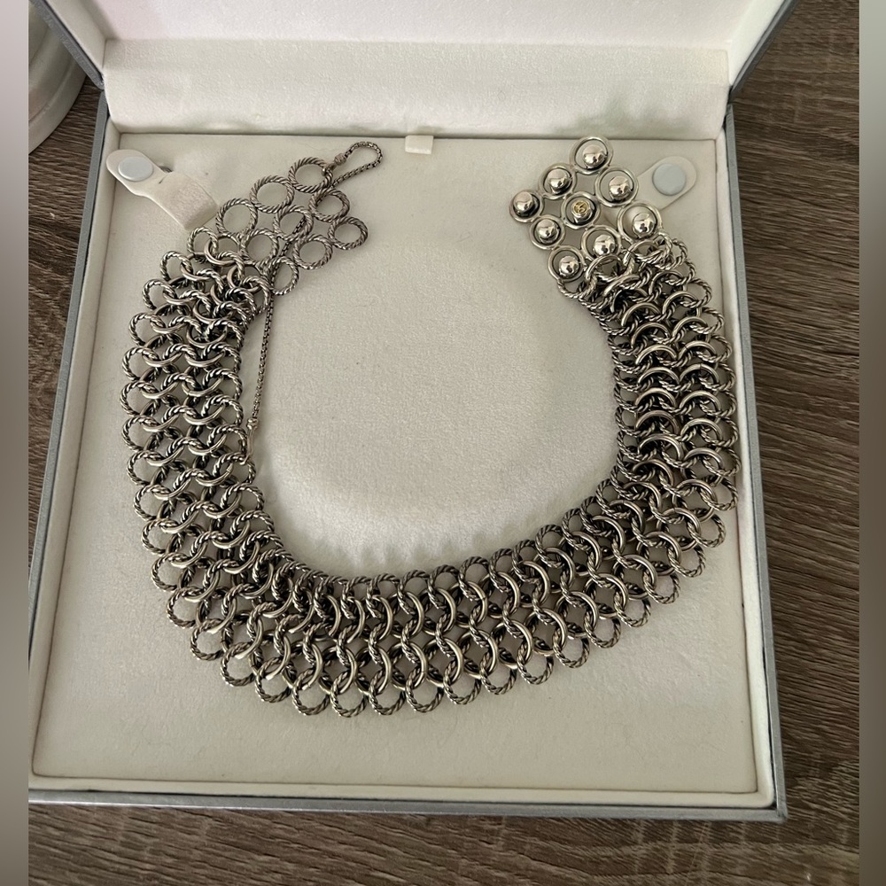 COPY (still available) David Yurman Atlas chain mail choker